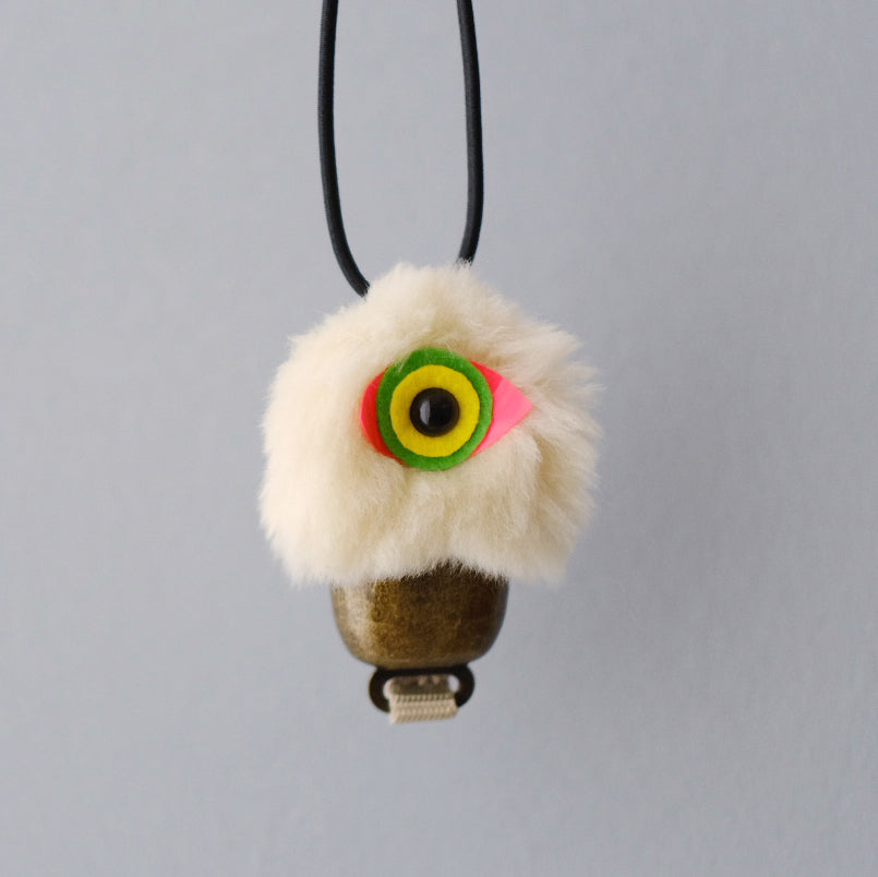 熊鈴モンスター『鈴モン』白［ダイダイ］