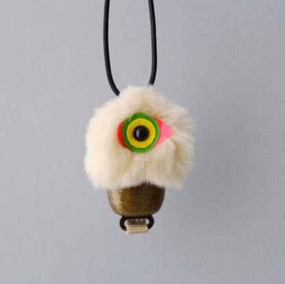 熊鈴モンスター『鈴モン』白［ダイダイ］